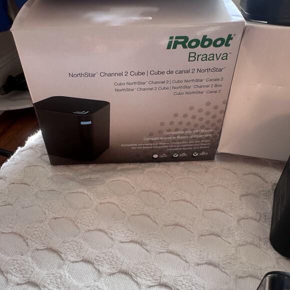 iRobot Braava 350 Floor Mopping Sweep Robot Turbo Charger Northstar Cube Works - Picture 14 of 17